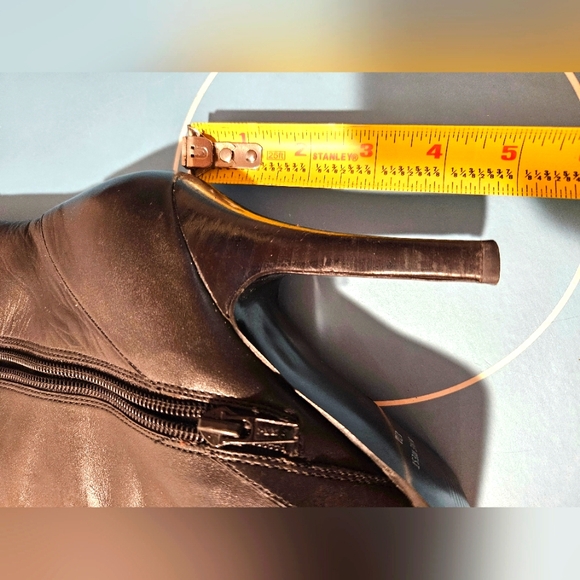 Nine West Bendero Pointy Toe Booties - Picture 14 of 15